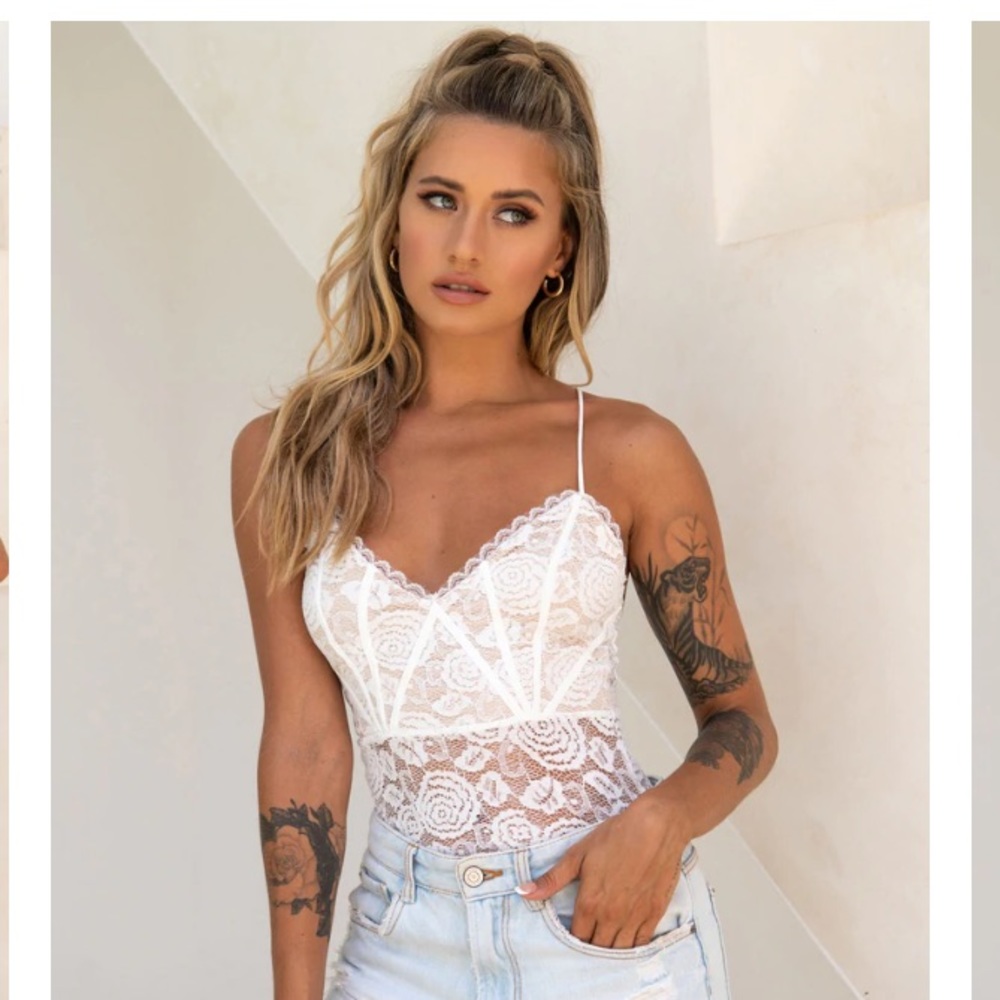 Selfie Leslie White Lace Bodysuit Spaghetti Strap